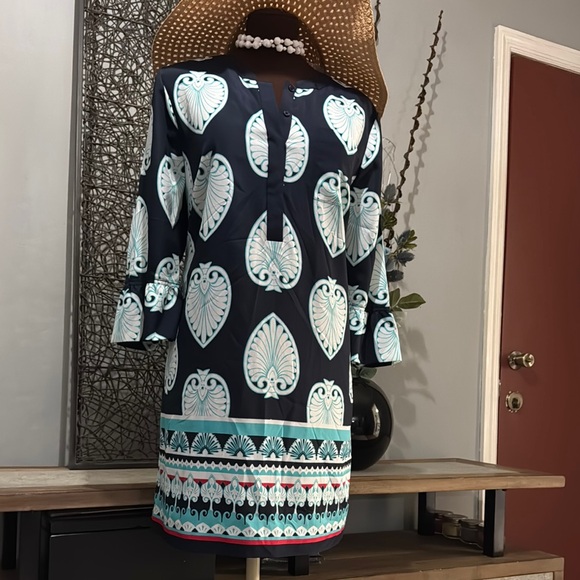 Size 16 Sun Dress Cover up - Picture 1 of 4